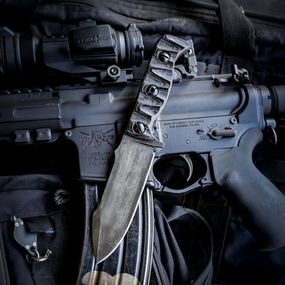 TACTICAL KNIFE
