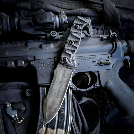 TACTICAL KNIFE